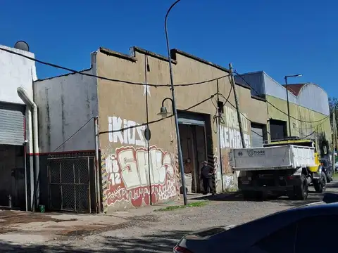 Venta de 3 Galpones / Depósitos Rincón de Milberg