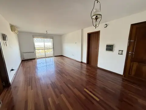 Departamento en Venta de 6 ambientes