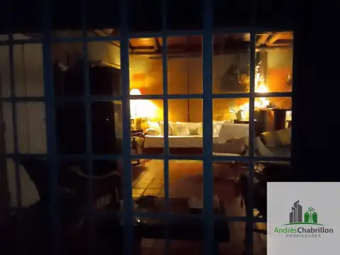 Casa en el Cerro con costa al Lago Salto Grande