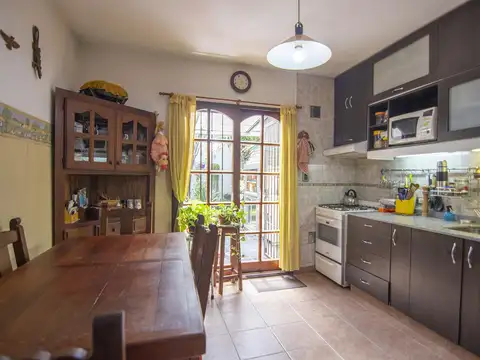 Depto Tipo Casa en Venta 28 años