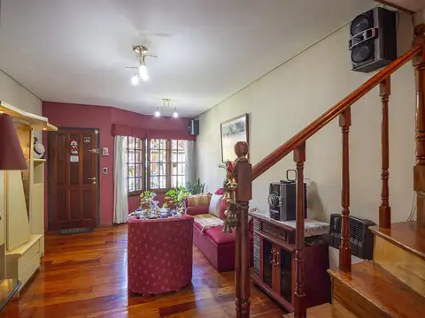 Depto Tipo Casa 3 ambientes con 1 baño