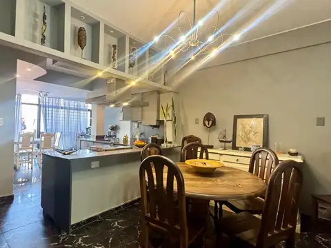Venta de Departamento 4 dormitorios  Rosario