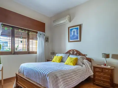 Casa en Venta en Haedo, USD 210.000