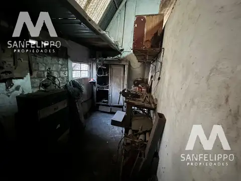 Local en Venta 40 años