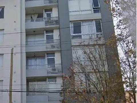Av. Alsina 1200