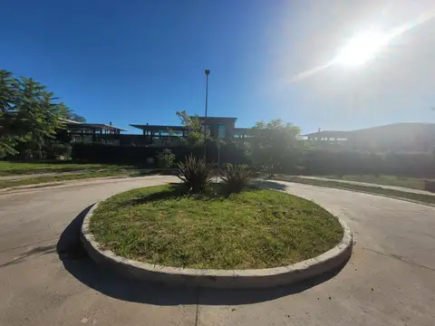 Terreno en Barrio Cerrado