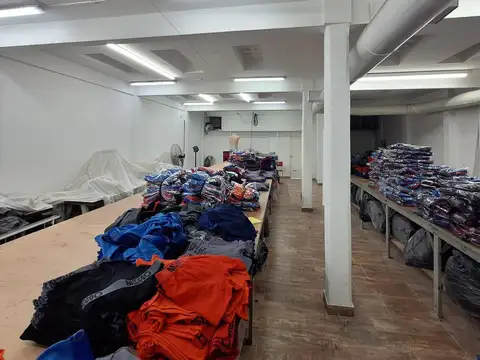 Galpon en Venta 8  mts Frente