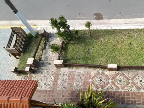 Complejo vacacional en venta - 13 Departamentos - Mar de Ajó