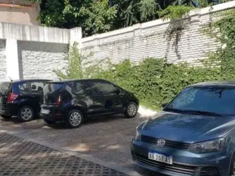 Mendoza 3200 Belgrano Cochera U$19.000
