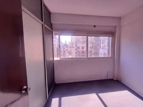 Paraguay 1300, Piso 10°