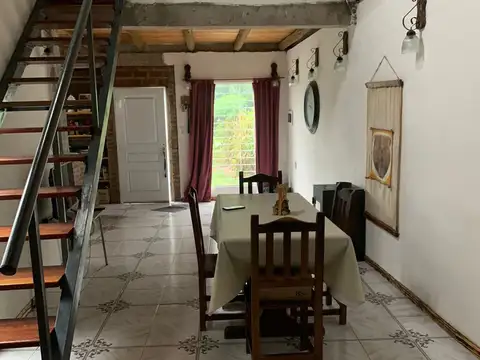 calle 27 (barrio San Cayetano) 100