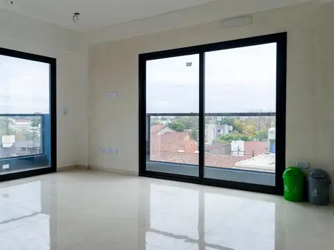 Departamento en Venta con 2 cochera