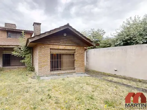 Casa en venta en El Talar, 5 amb con cochera y jardin