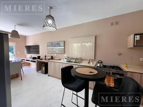 Casa en Alquiler en El Zorzal, USD 1.900