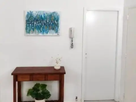 Departamento en Alquiler en Paseo Aldrey, $ 650.000