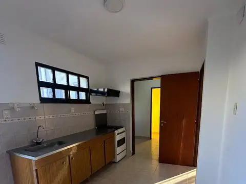 Belgrano 2400