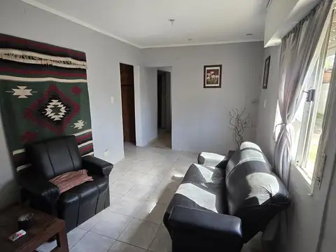 Terreno con todo lo plantado (Local, 3 casas y tinglado con taller)