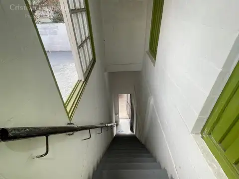 Depto Tipo Casa 3 ambientes con 2 baños