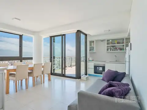 Weik Belgrano Piso alto con terraza propia 2 dormitorios 2 baños completos Cochera