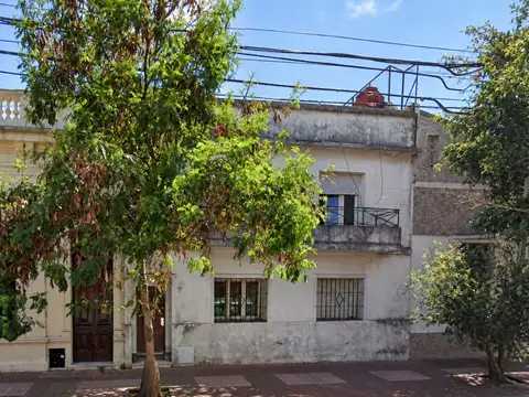 VENTA CASA LOTE PROPIO TERRAZA BARRACAS A RECICLAR