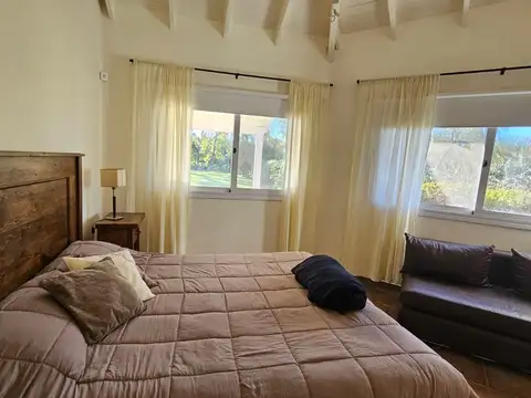 Casa en Venta en Manzanares, USD 360.000