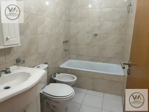 Departamento en Alquiler en El Palomar, $ 700.000