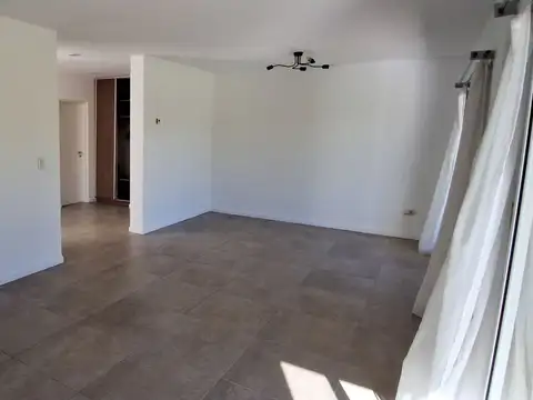 Casa en Alquiler al Noroeste
