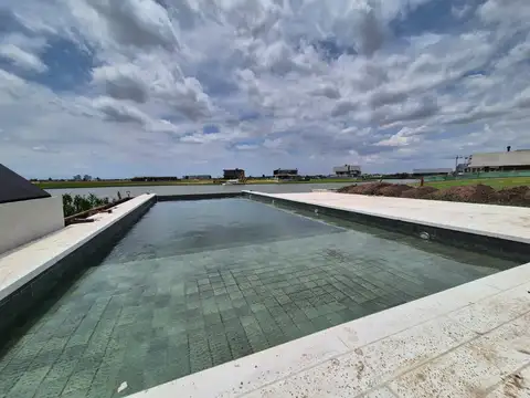 Casa en Venta de 5 dormitorios