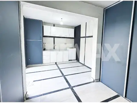 Depto Tipo Casa 5 ambientes con 2 baños