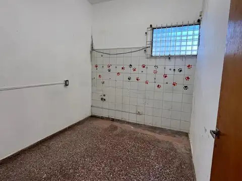 Local en Alquiler 50 años