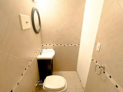 VENTA CASA 4 AMB  TERRAZA Y PATIO COCHERA PINARES