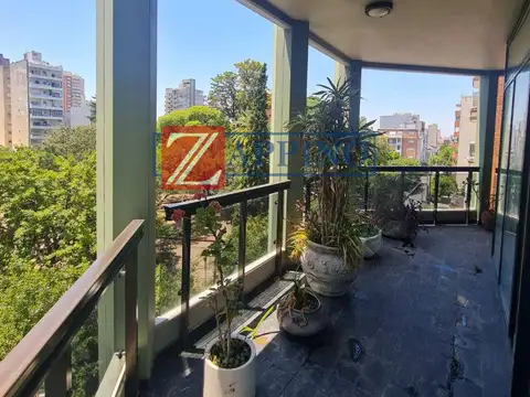Departamento en Venta con 2 cocheras