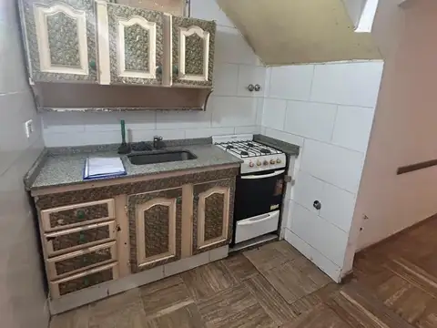 Depto Tipo Casa en Alquiler en Villa Luro, $ 800.000