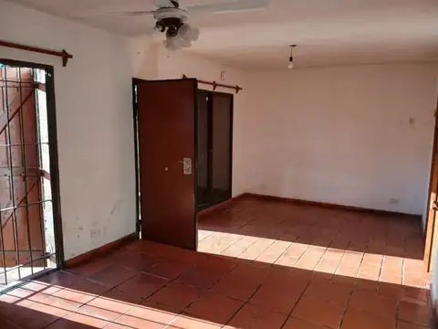 Casa en Venta en José Clemente Paz, USD 120.000