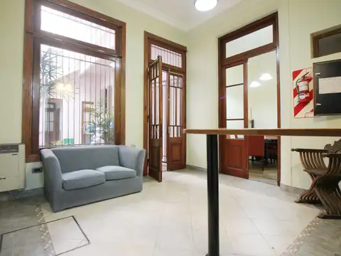 Casa 6 ambientes con 3 baños