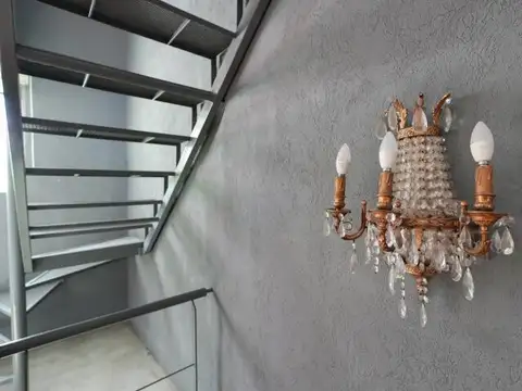 Depto Tipo Casa en Venta 76 años
