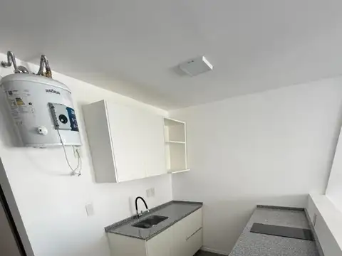 Departamento en Alquiler en Villa Luro, $ 490.000