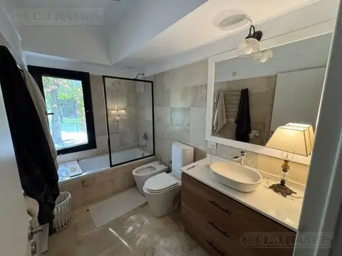 Casa en Alquiler 17 años