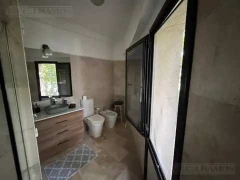 Casa con 4 dormitorios en venta en EL GOLF