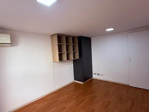 Oficina en Venta en Nuestra Señora De Lourdes, USD 60.000