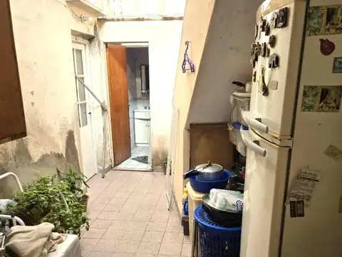 Depto Tipo Casa 6 ambientes con 2 baños