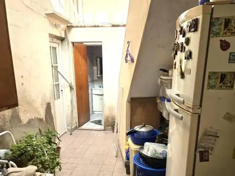 Depto Tipo Casa 6 ambientes con 2 baños