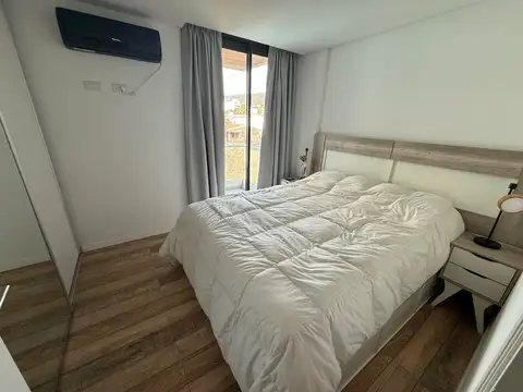 CARLOS PAZ - 2 DPTO EN VENTA AMOBLADO - 1 DOR C/BALCON