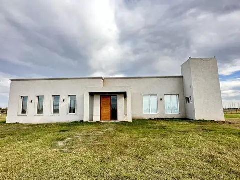 Casa en Venta en Zapiola, USD 158.000
