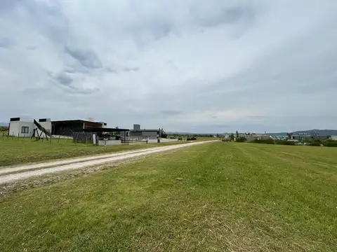 VENTA LOTE PUERTO DEL AGUILA DE 1.327 M2 ETAPA II
