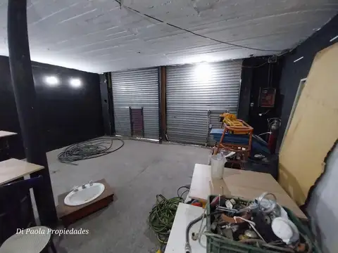 Local en Venta 30 años