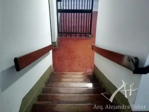 Aniceto Latorre y Las Heras , Piso 1