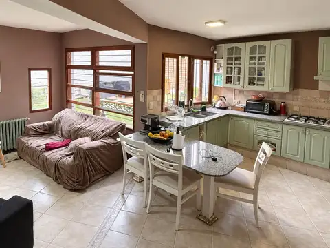 Casa en Venta en Neuquén, USD 290.000