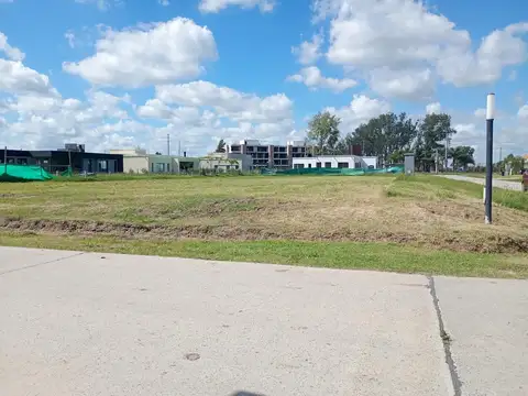 Terreno en Venta 25  mts Frente