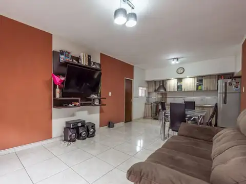 Depto Tipo Casa en Venta en Monte Chingolo, USD 60.000